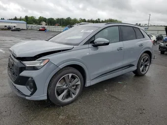 2024 Audi Q4 e-tron WA1MUBFZ1RP044952