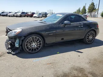 2017 Mercedes-Benz SLC-Class WDDPK6GA0HF144494