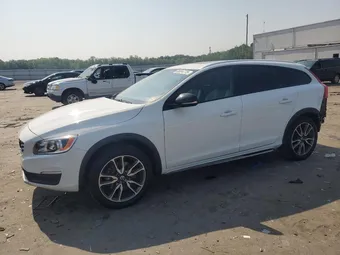 2018 Volvo V60 YV440MWKXJ2059075