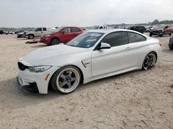 2015 BMW M4 WBS3R9C5XFK332533