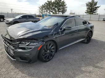 2019 Volkswagen Arteon WVWHR7AN7KE026256