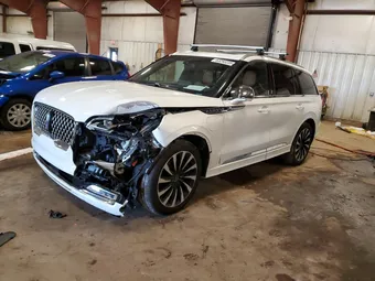 2021 Lincoln Aviator 5LMYJ9YY5MNL00858