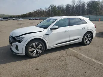 2024 Audi Q8 WA14AAGE7RB028640