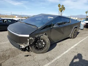 2024 Tesla Cybertruck 7G2CEHED4RA001797