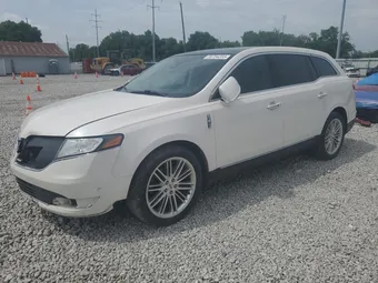2017 Lincoln MKT 2LMHJ5AT6HBL00545