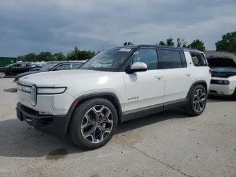 2024 Rivian 7PDSGCBA1RN045131