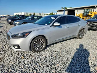 2018 Kia Cadenza KNALC4J18J5119466