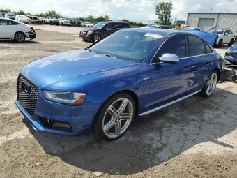 2015 Audi RS4 WAUBGAFL7FA065018
