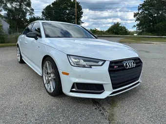2018 Audi S4 WAUB4AF43JA002962