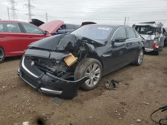 2017 Jaguar XF SAJBJ4BV1HCY26745