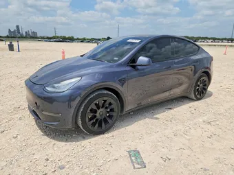 2021 Tesla Model Y 5YJYGDEE9MF149038