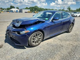 2018 Alfa Romeo Giulia ZARFAEDNXJ7564294