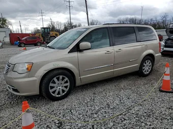 2016 Chrysler Town & Country 2C4RC1BG4GR300672