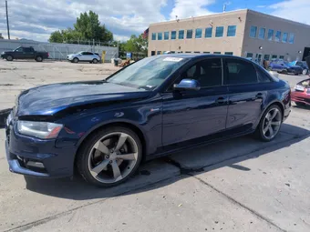 2014 Audi RS4 WAUBGAFL7EA113048