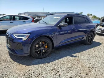 2022 Audi e-tron WA1VABGE8NB039442