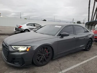 2023 Audi S8 WAULSAF83PN016195