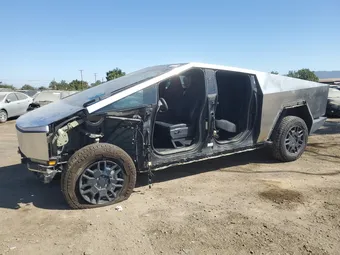 2024 Tesla Cybertruck 7G2CEHED7RA019100