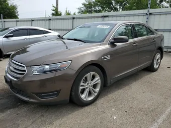 2015 Ford Taurus 1FAHP2E89FG193926