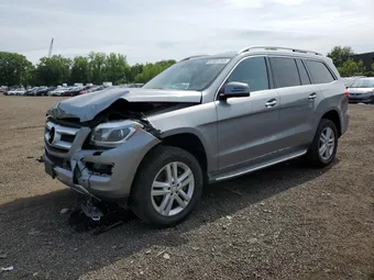 2016 Mercedes-Benz GL-Class 4JGDF6EE9GA685784
