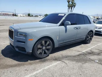 2021 Rolls-Royce Cullinan SLATV4C08MU204195
