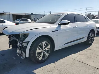 2024 Audi Q8 WA1CAAGE4RB016067
