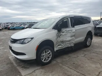 2023 Chrysler Voyager 2C4RC1CG7PR564774