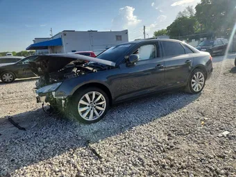 2017 Audi A4 WAUGMAF41HN033670