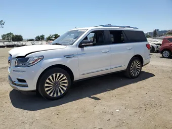 2018 Lincoln Navigator 5LMJJ2HT6JEL20383