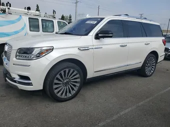2018 Lincoln Navigator 5LMJJ2LT0JEL08625