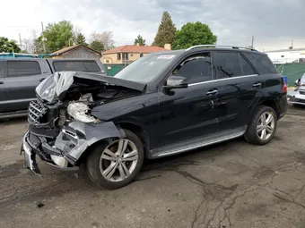 2015 Mercedes-Benz M-Class 4JGDA5JB0FA463525