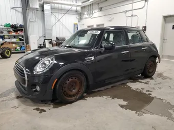 2019 Mini 5-Door WMWXU1C58K2H74102
