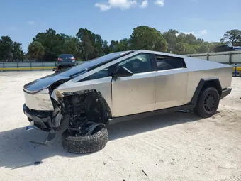 2024 Tesla Cybertruck 7G2CEHED2RA011146