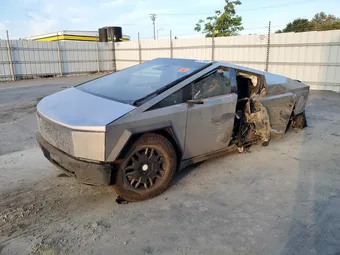2024 Tesla Cybertruck 7G2CEHEDXRA001237