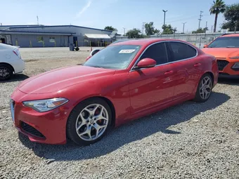 2019 Alfa Romeo Giulia ZARFAMBN2K7599264