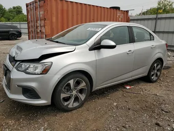 2020 Chevrolet Sonic 1G1JF5SB9L4115037