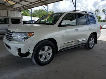 2015 Toyota Land Cruiser JTMHY7AJ3F4032390