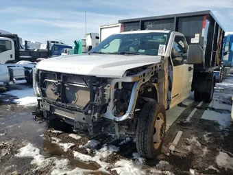 2021 Ford F550 1FDUF5HT6MDA10165