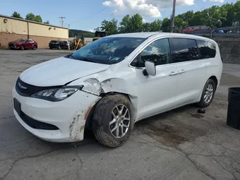 2022 Chrysler Voyager 2C4RC1CG1NR104779