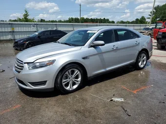 2018 Ford Taurus 1FAHP2E85JG124787