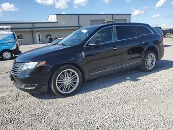 2018 Lincoln MKT 2LMHJ5AT9JBL02151