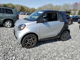2017 Smart Fortwo WMEFJ9BA9HK231353