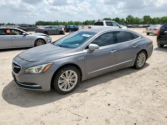 2018 Buick LaCrosse 1G4ZP5SZ0JU128305