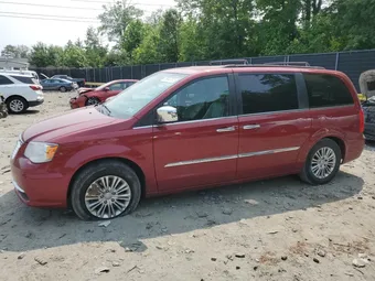 2015 Chrysler Town & Country 2C4RC1CG9FR529202