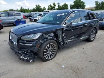 2020 Lincoln Aviator 5LM5J7WC9LGL04025