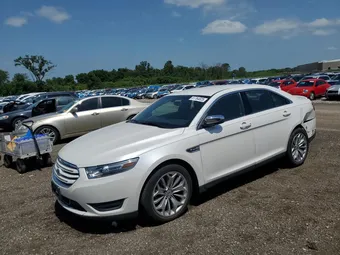 2014 Ford Taurus 1FAHP2F84EG121559