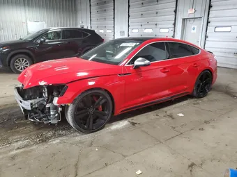 2019 Audi RS5 WUACWCF52KA903041