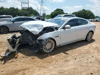 2017 Jaguar XE SAJAH4BV8HA947467