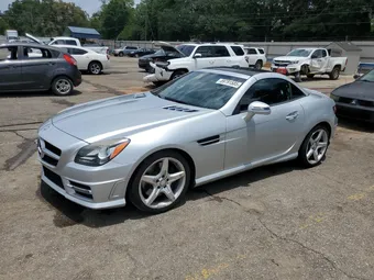 2016 Mercedes-Benz SLK-Class WDDPK3JA3GF121796