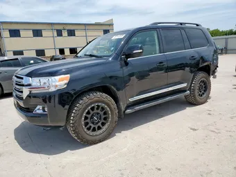 2018 Toyota Land Cruiser JTMCY7AJ8J4062309