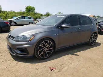 2019 Volkswagen Golf R WVWWA7AUXKW223664
